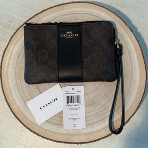 Wrist wallet